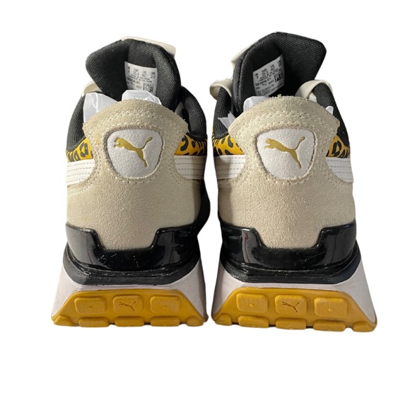 PUMA LIMITED EDITION!!! - Picture 3 of 4